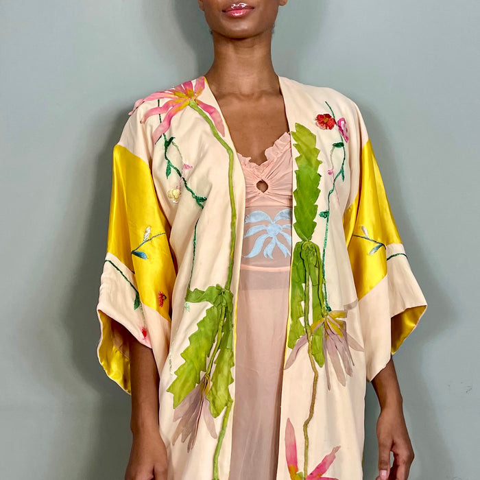 Zoe, floral yellow embroidered kimono